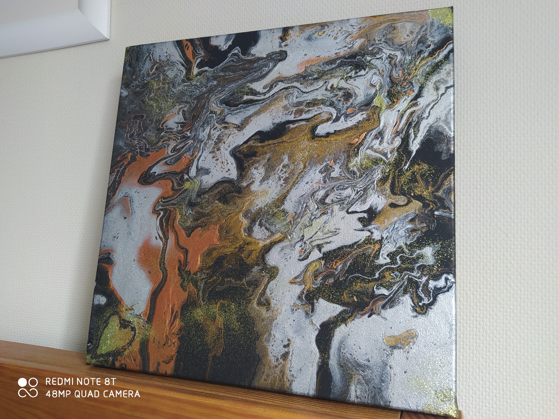 disponible : PRECIEUSE METAL (40 x 40) 60 €